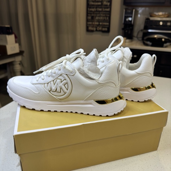 NWOT - Michael Kors Sneakers - Picture 5 of 6